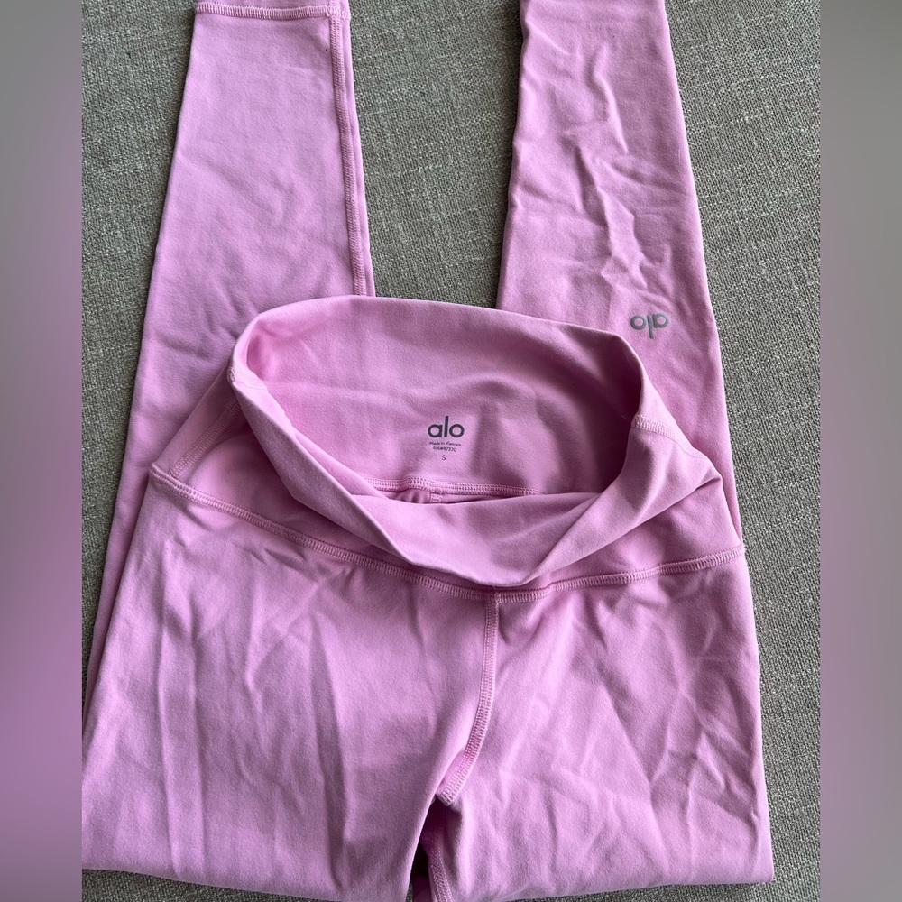 Alo Yoga High Waist Leggings Sugarplum Size Small